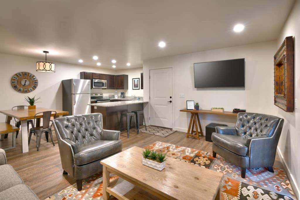 5D New Redcliff Condo, Pool & Hot Tub Moab Zewnętrze zdjęcie